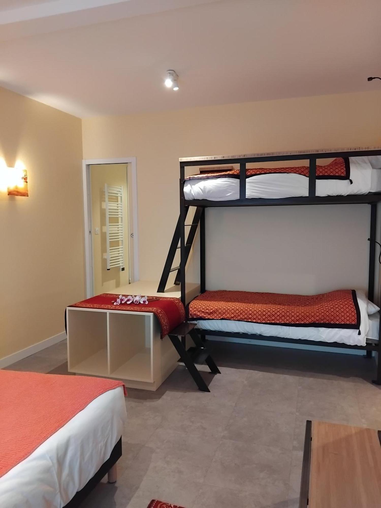 L'Atelier Sur Seine Bed & Breakfast Epinay-sur-Seine Bagian luar foto